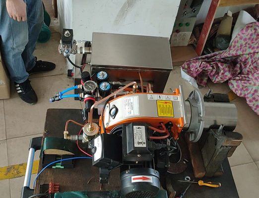 보일러를 위한 보편적 자동 제어 2단계 소모 자동차용 엔진 오일 버너 460 Kw